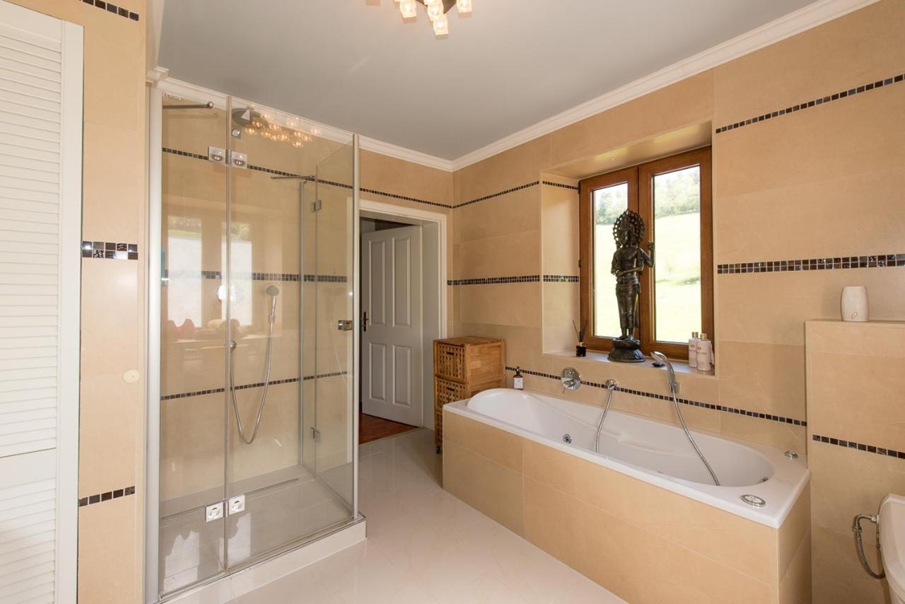 Ferienhaus Kappel Mit Pool Freiburg im Breisgau Exteriör bild